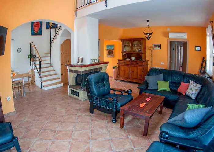 House /villa Maja Villa *