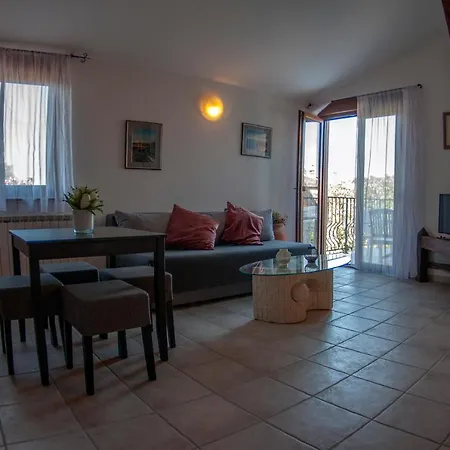 Villa House /villa Maja *